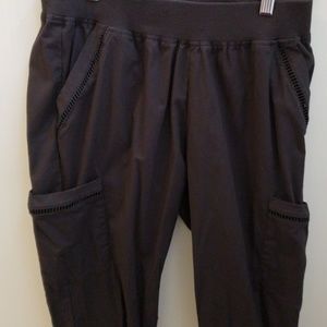 Scallop Pocket Black Jaanuu Scrub Pant